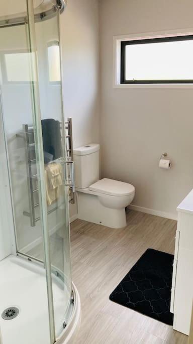 Maymorn Orchard Suites Upper Hutt Extérieur photo