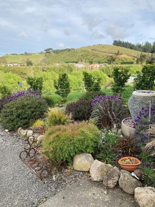 Maymorn Orchard Suites Upper Hutt Extérieur photo