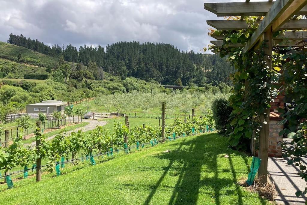 Maymorn Orchard Suites Upper Hutt Extérieur photo