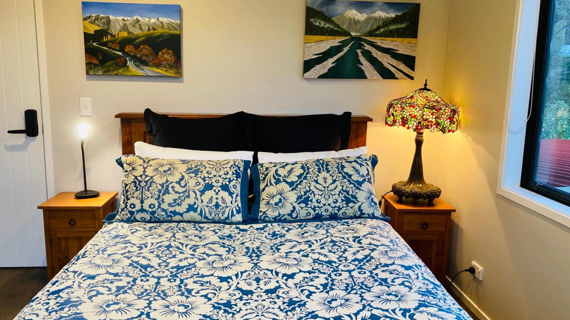 Maymorn Orchard Suites Upper Hutt Chambre photo